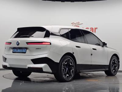 2022 BMW iX