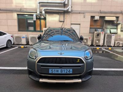 2025 MINI Countryman