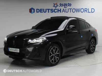 2022 BMW X4