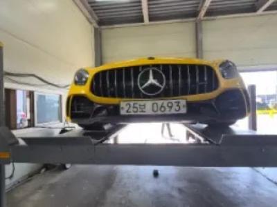 2016 Mercedes-Benz AMG GT