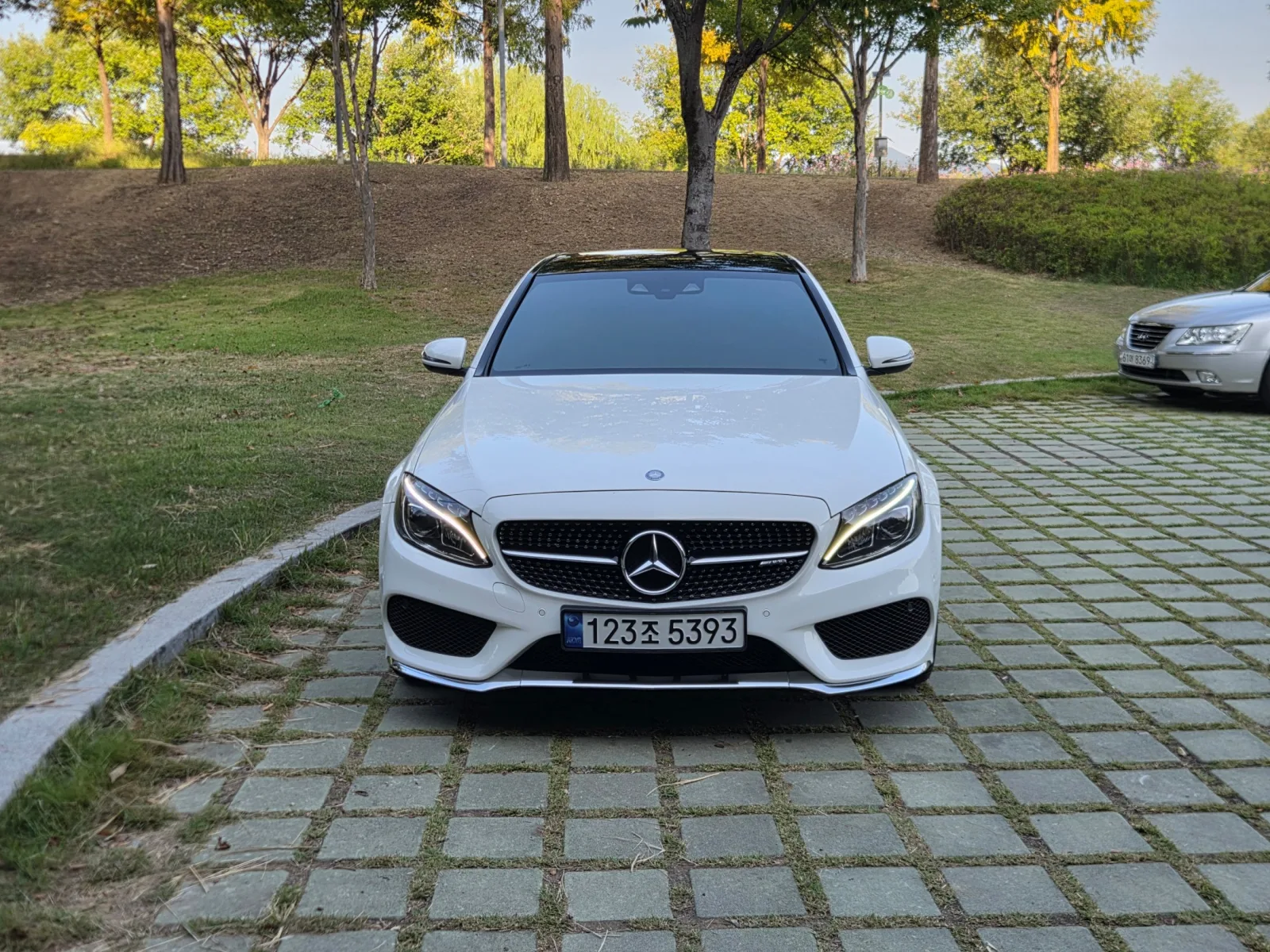 2016 Mercedes-Benz C-Class