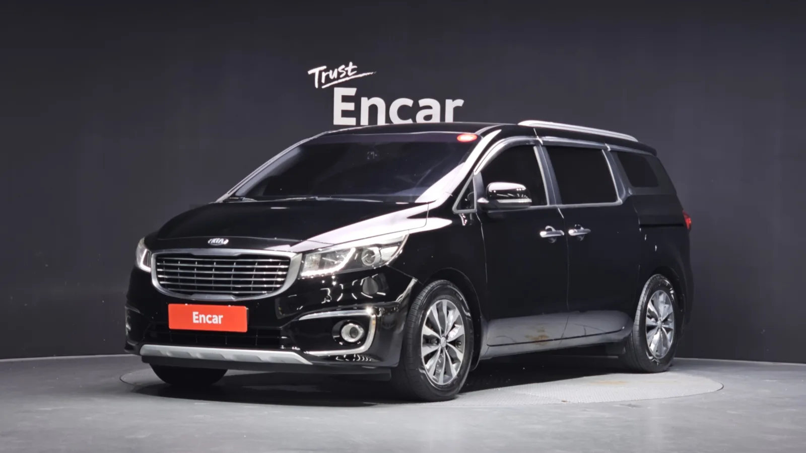2016 Kia Carnival