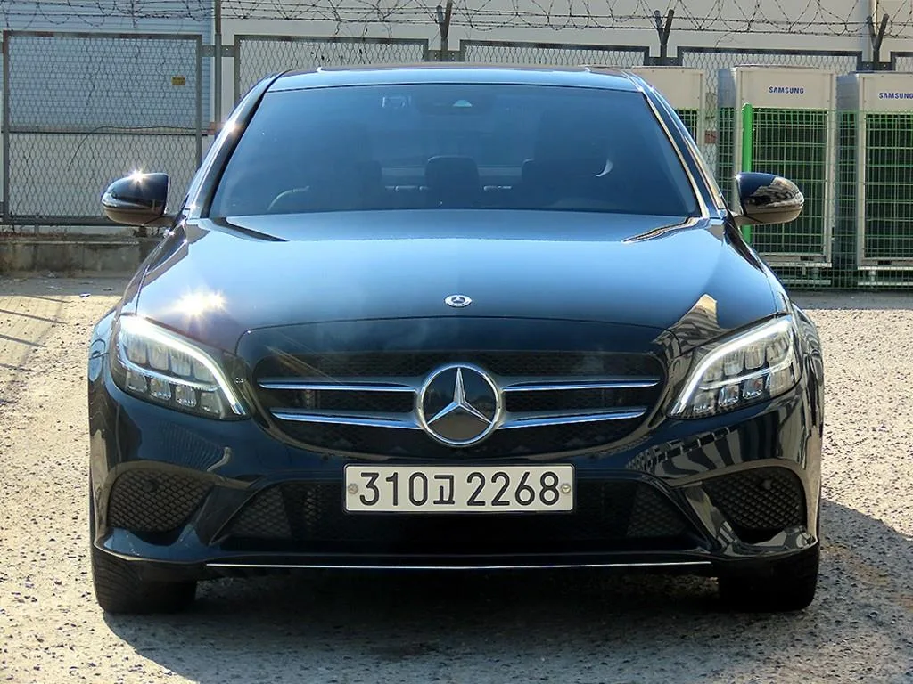 2020 Mercedes-Benz C-Class