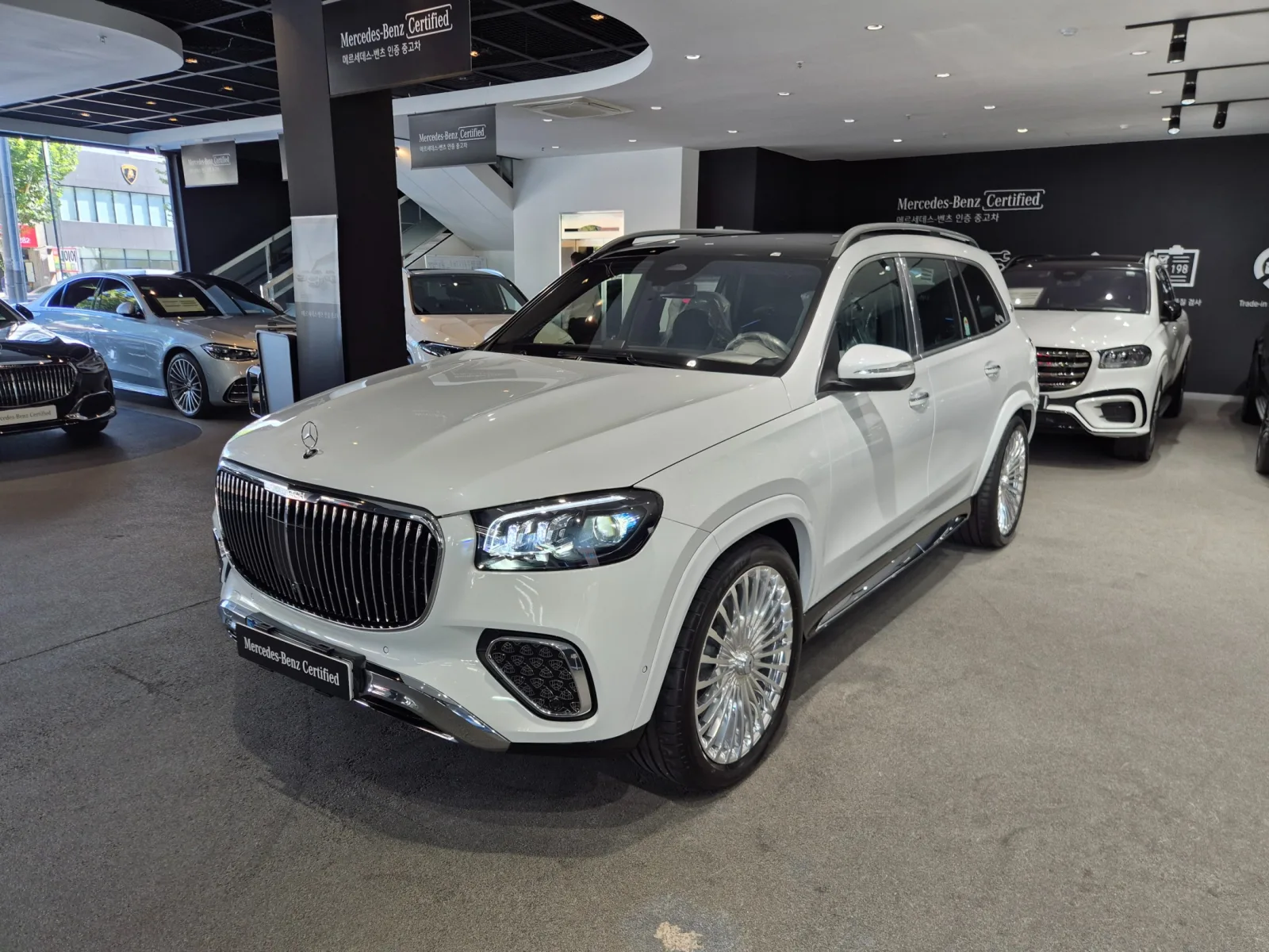 2025 Mercedes-Benz GLS-Class