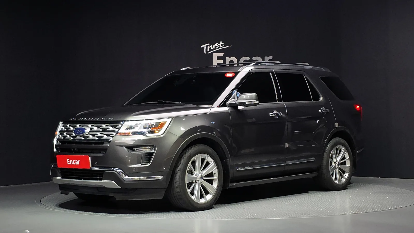 2019 Ford Explorer