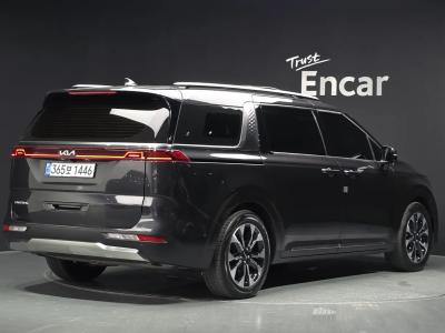 2023 Kia Carnival