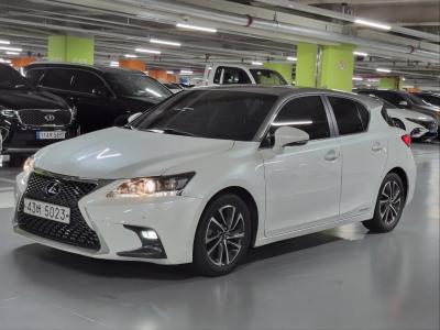 Lexus CT200h 2018