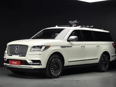 2021 Lincoln Navigator