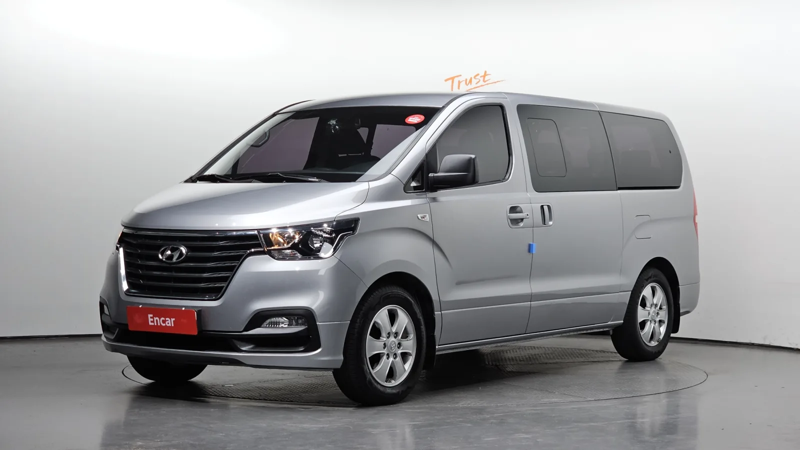 2019 Hyundai Starex