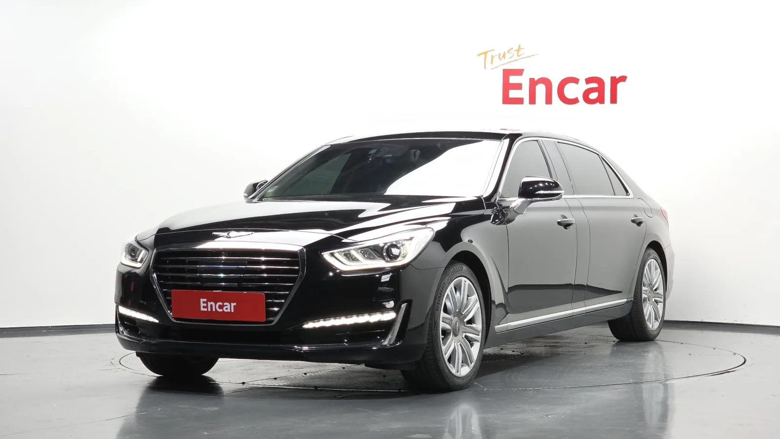 2016 Genesis EQ900