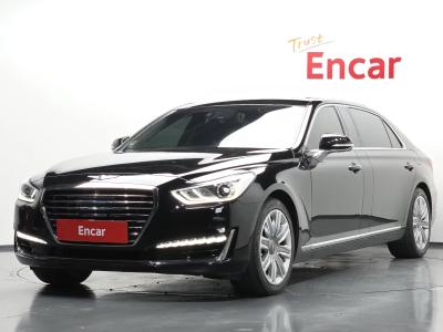 2016 Genesis EQ900