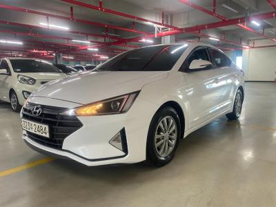 2019 Hyundai Elantra