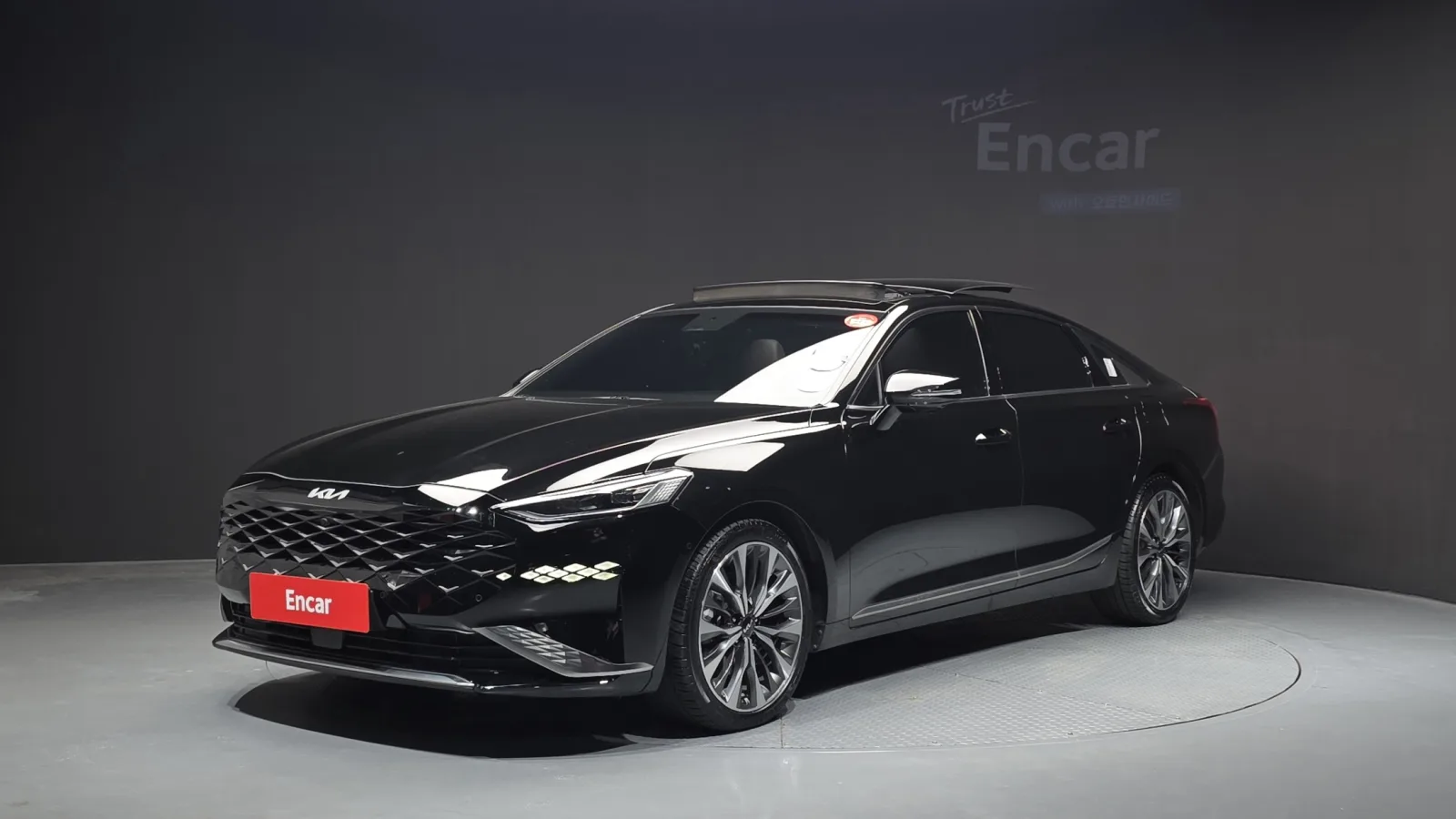 2023 Kia K8