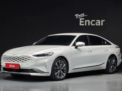2022 Kia K8