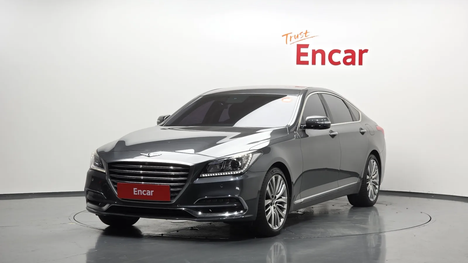 2017 Genesis G80