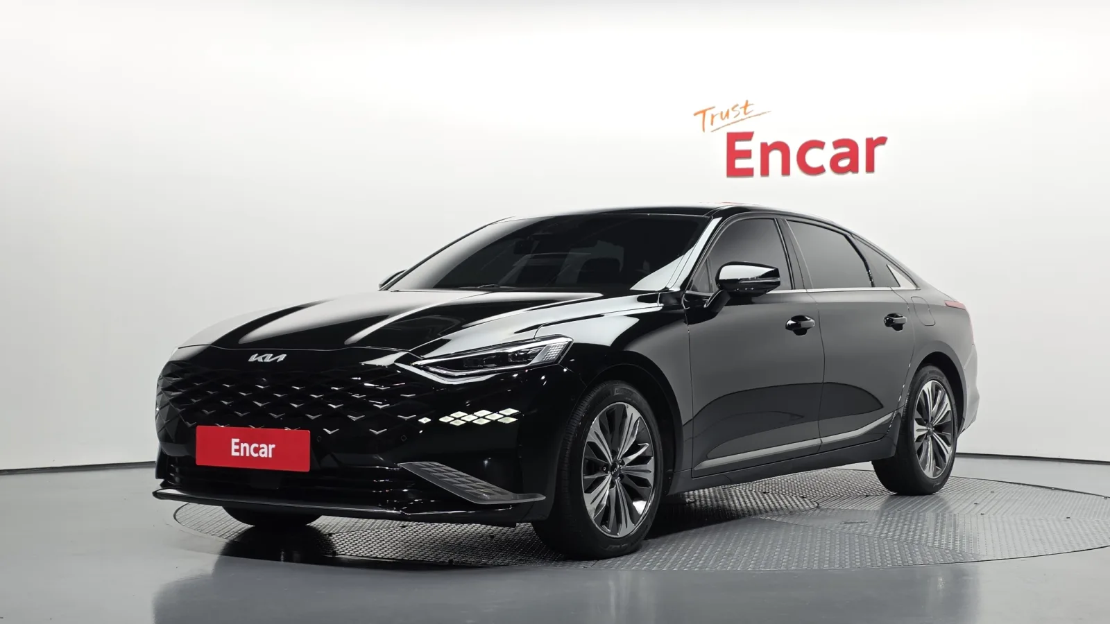 2023 Kia K8