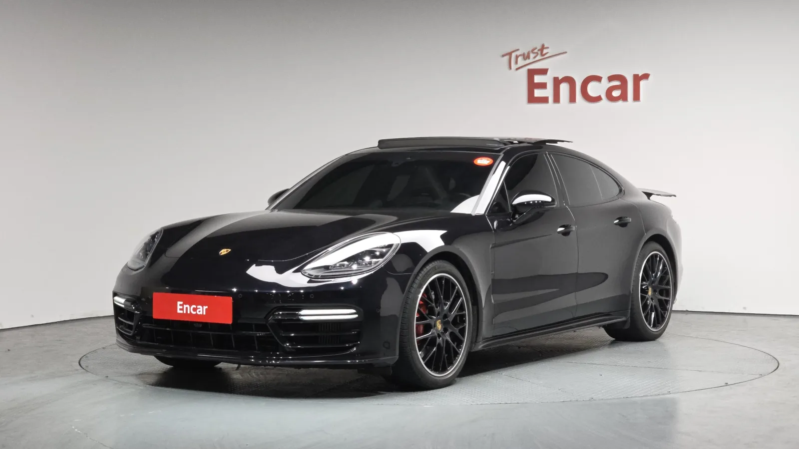 2020 Porsche Panamera