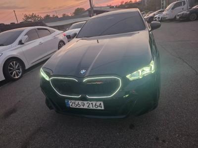 2025 BMW 5-Series