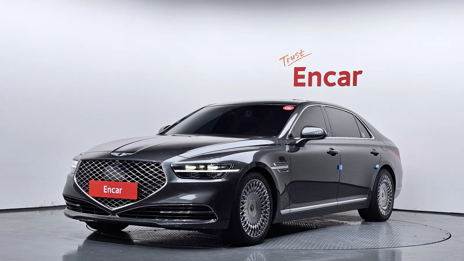 2019 Genesis G90