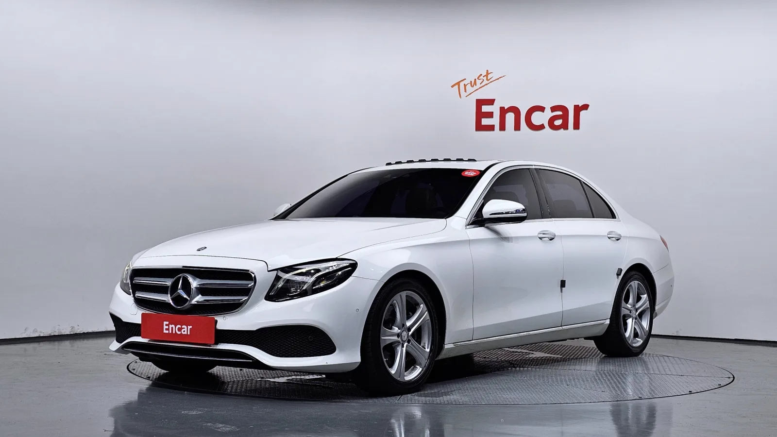 2017 Mercedes-Benz E-Class
