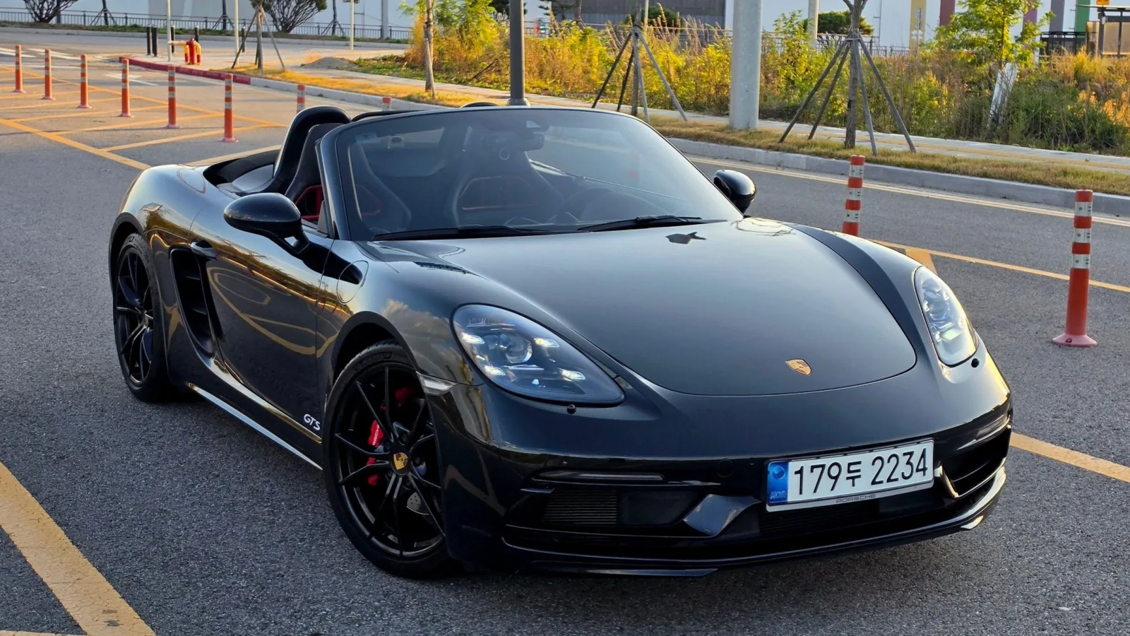 2019 Porsche 718