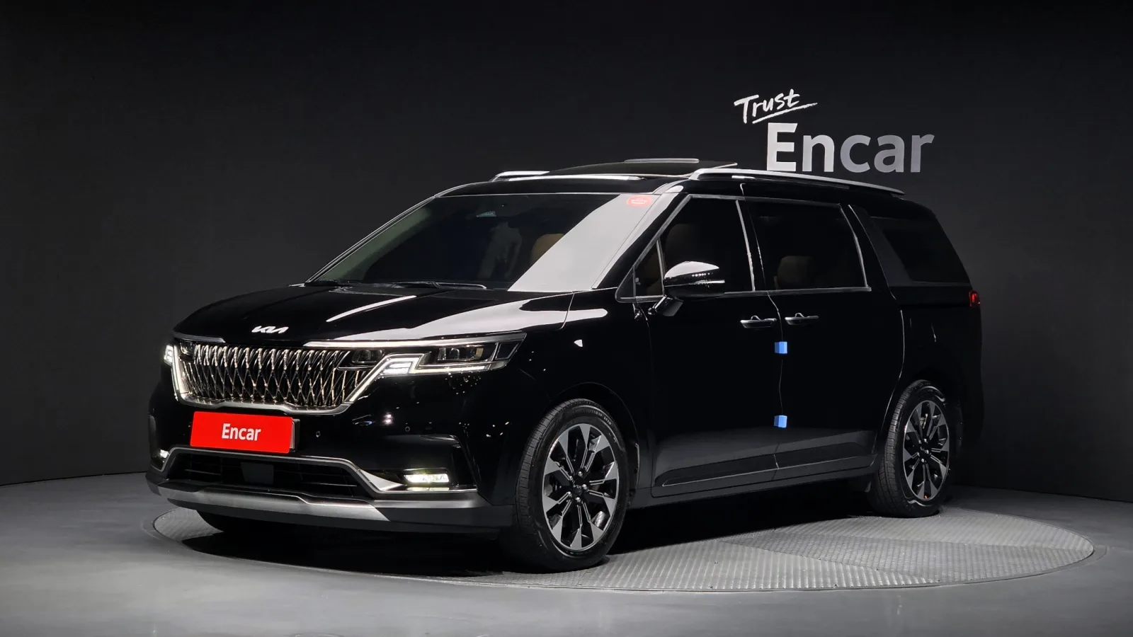 2023 Kia Carnival