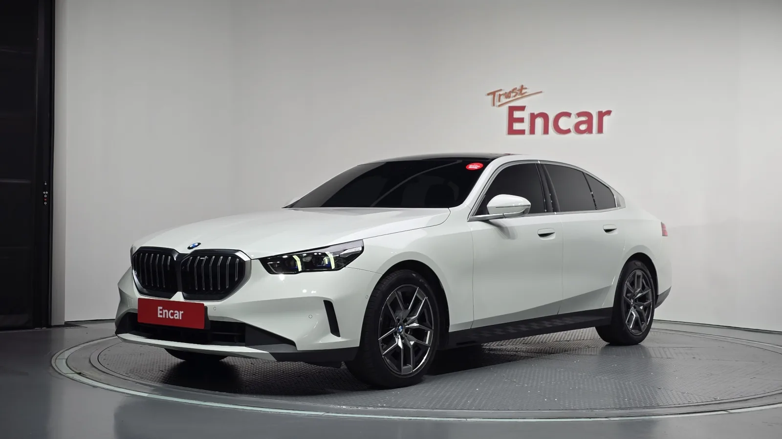 2024 BMW 5-Series