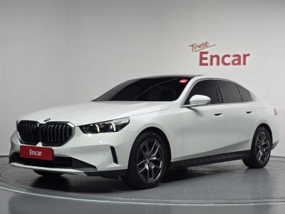 2024 BMW 5-Series