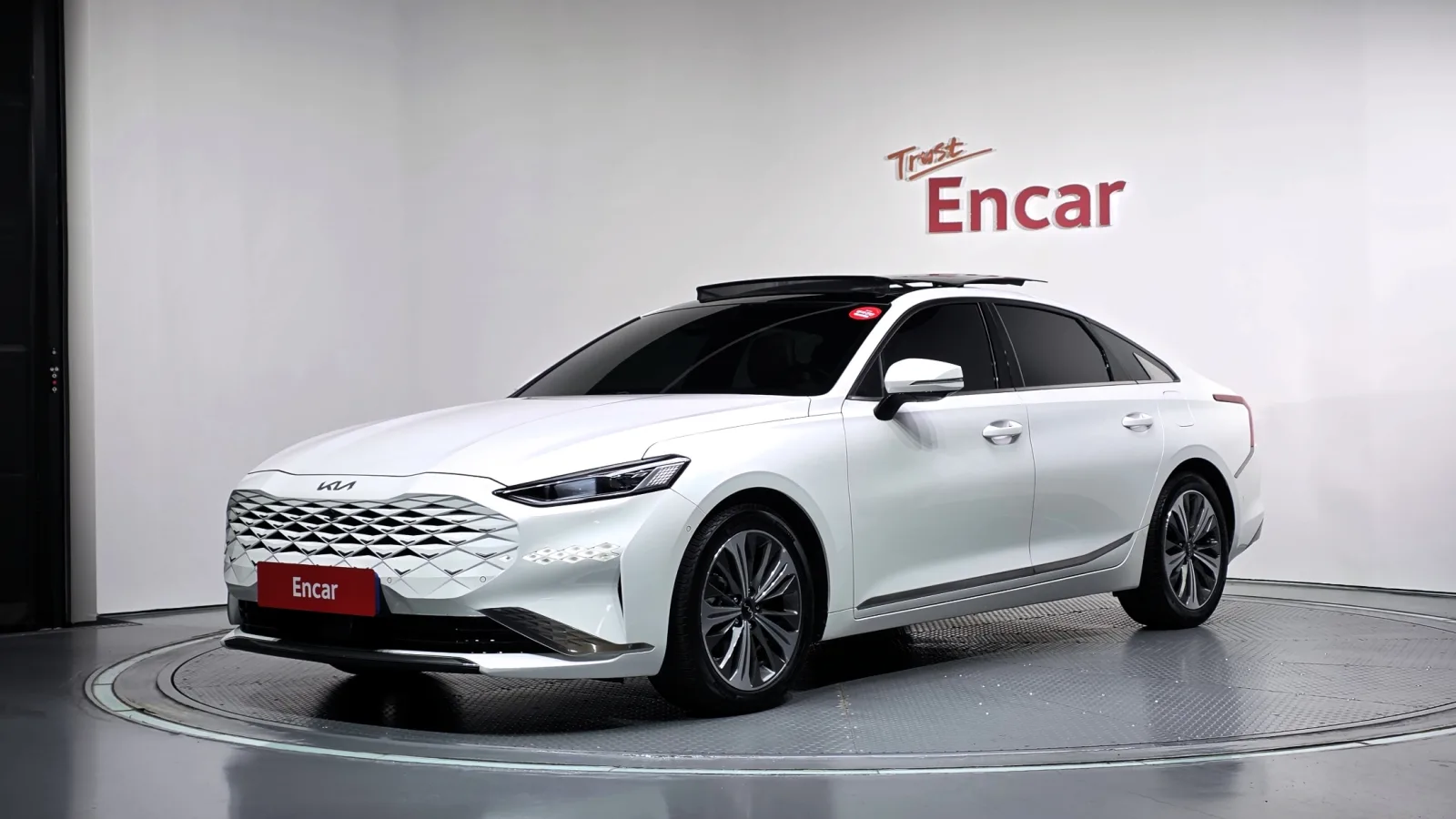 2023 Kia K8