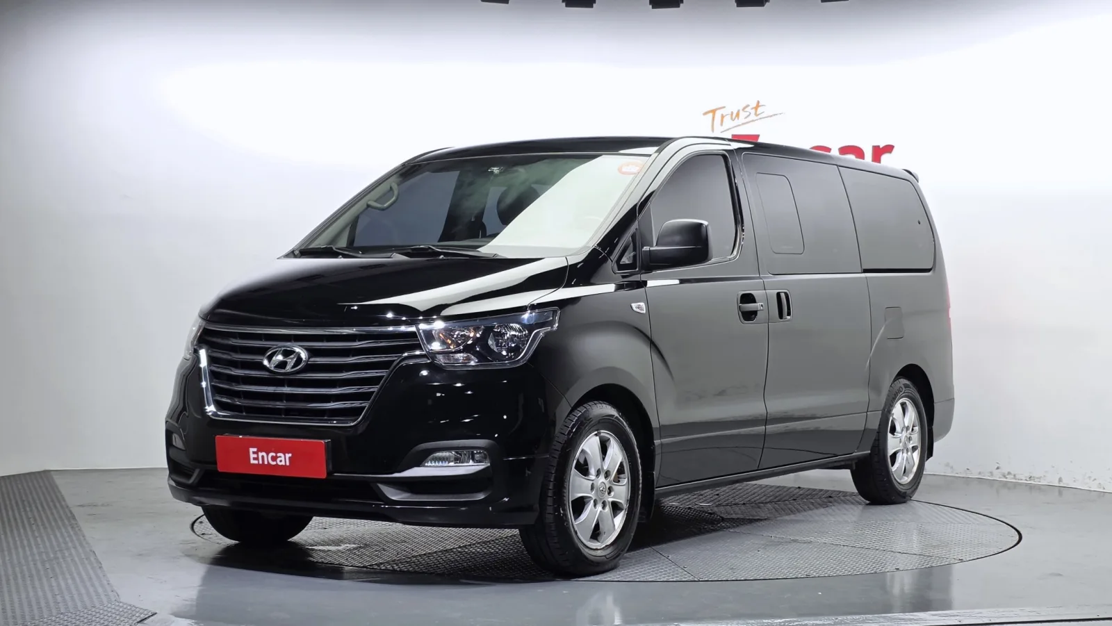 2019 Hyundai Starex
