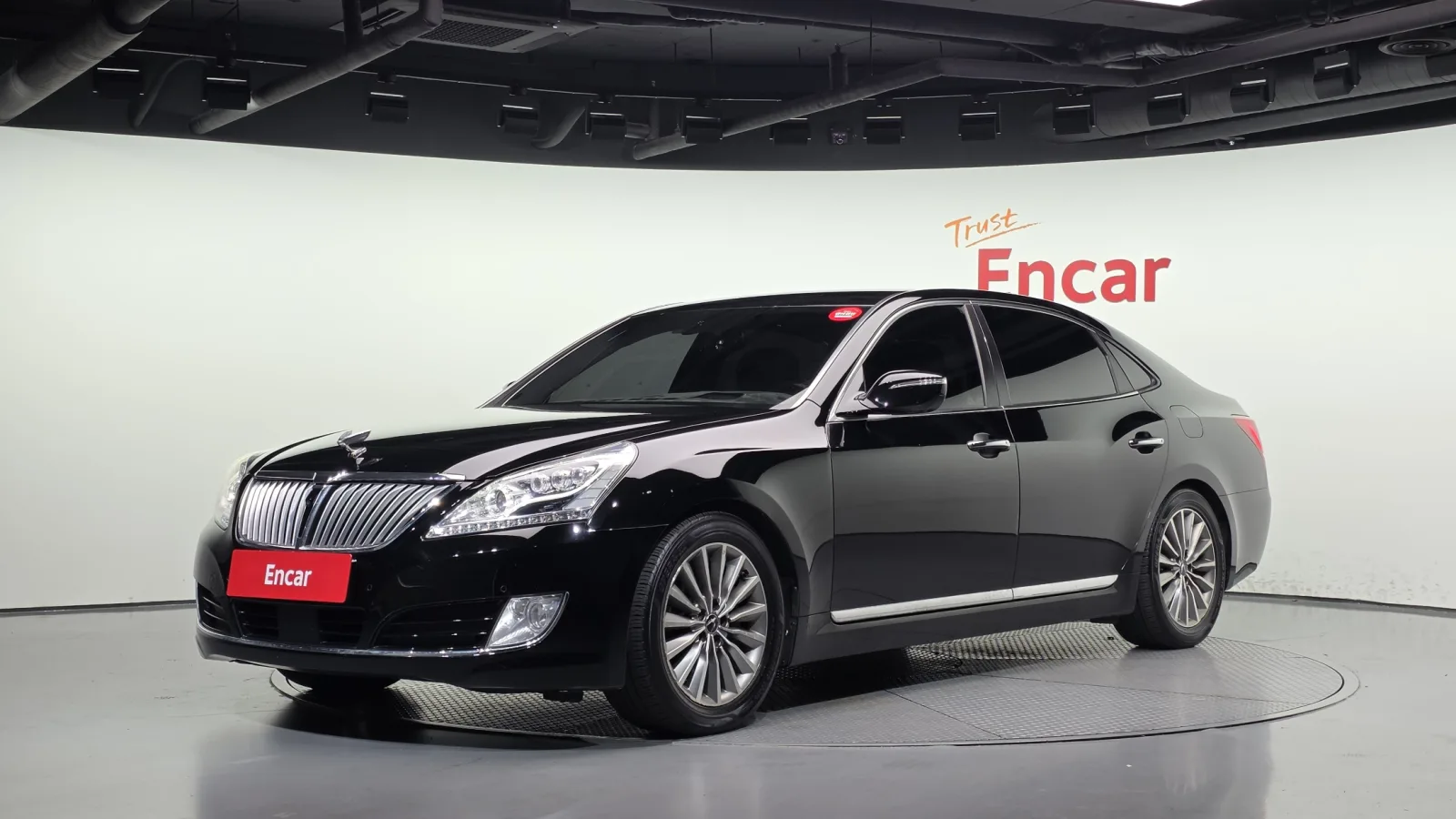 2013 Hyundai Equus