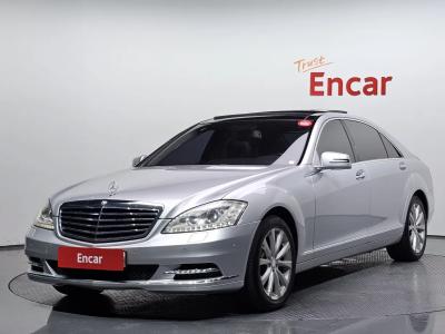 2010 Mercedes-Benz S-Class