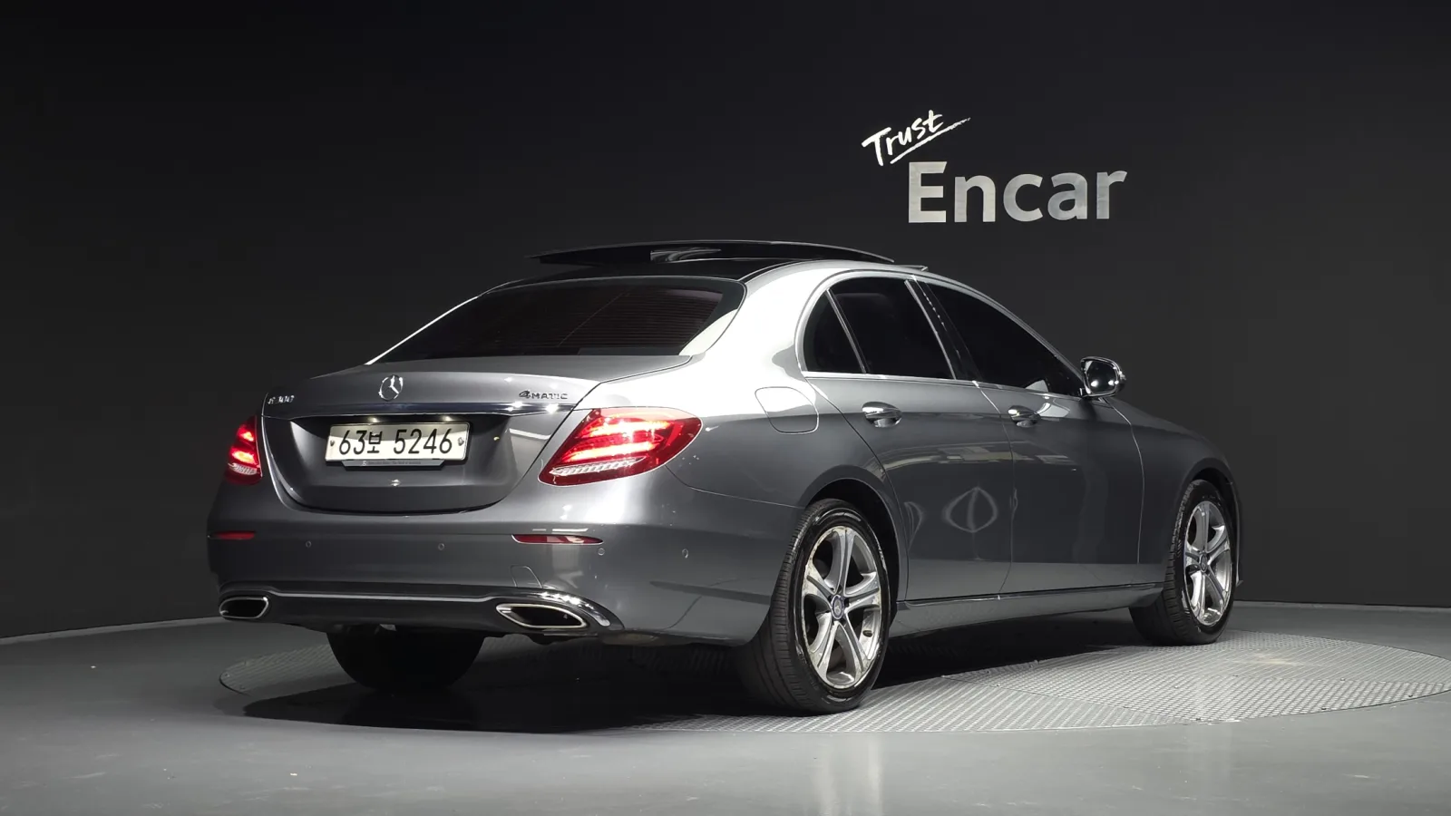 2017 Mercedes-Benz E-Class