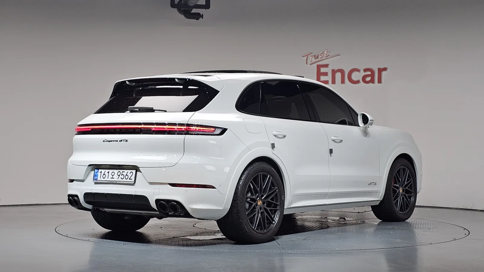 2025 Porsche Cayenne
