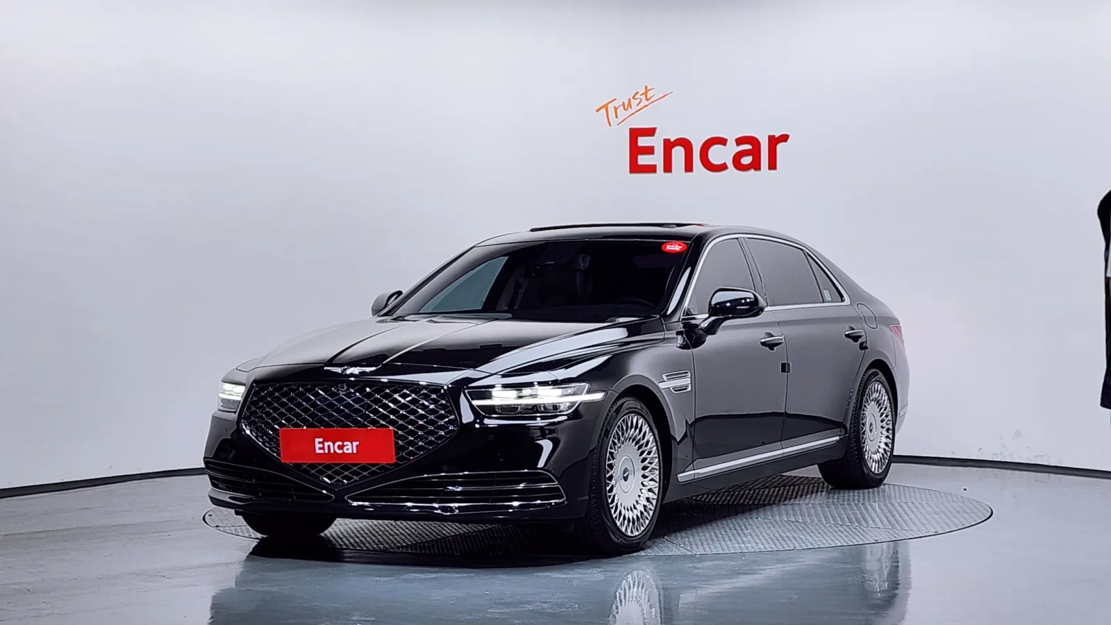 2020 Genesis G90
