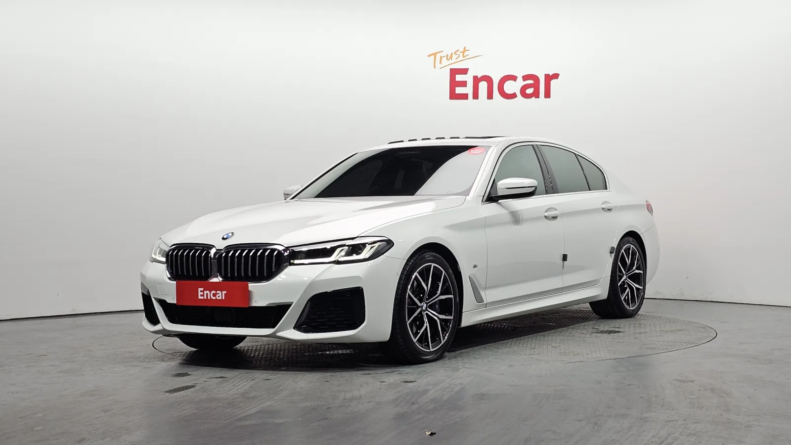 2022 BMW 5-Series