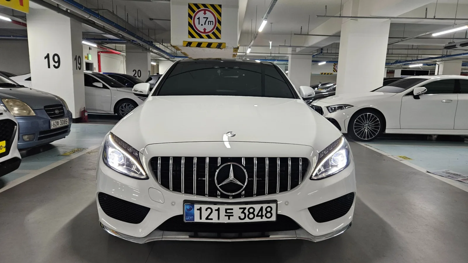 2016 Mercedes-Benz C-Class