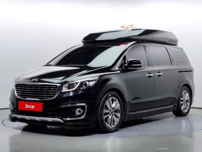2015 Kia Carnival