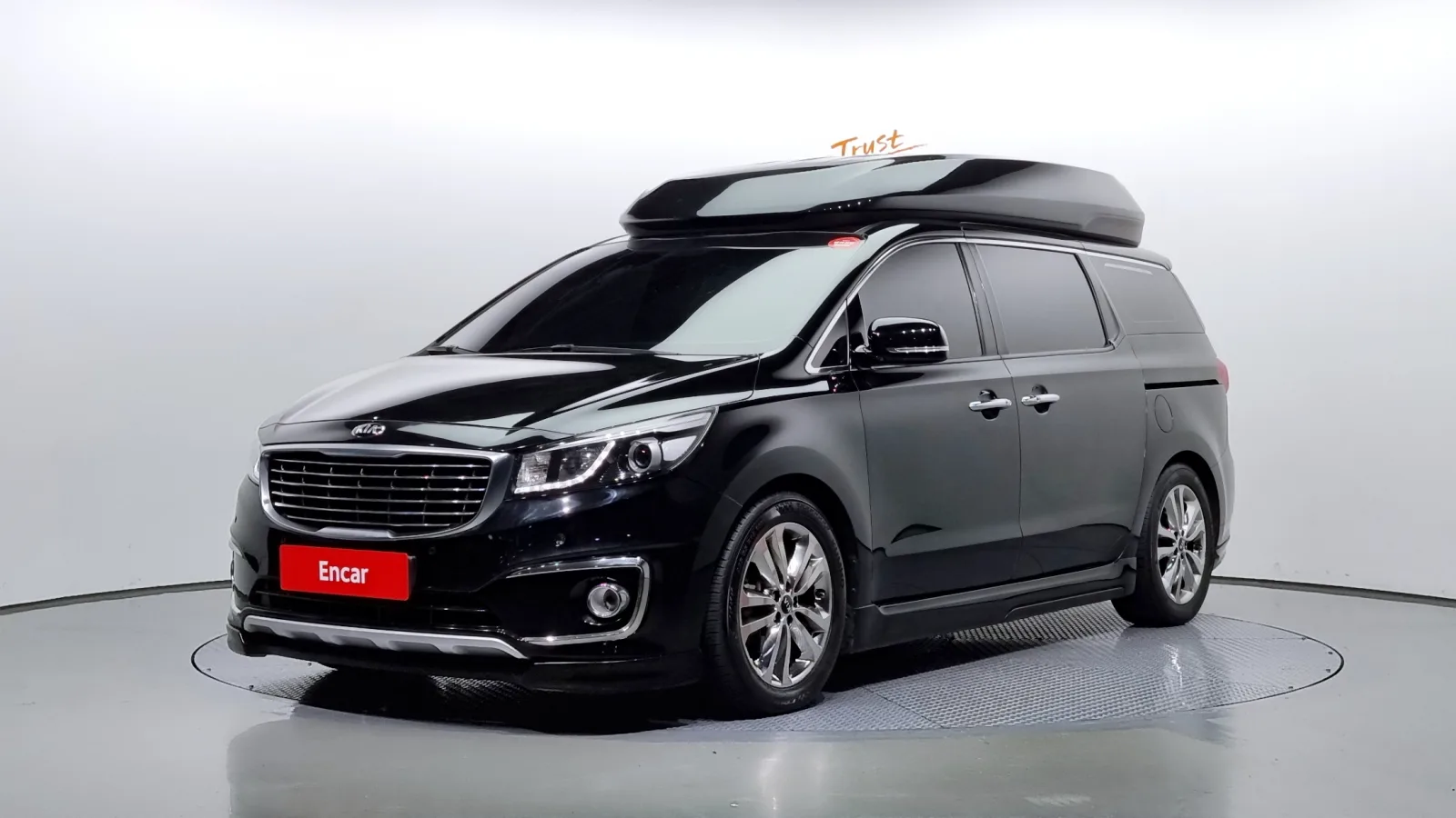 2015 Kia Carnival