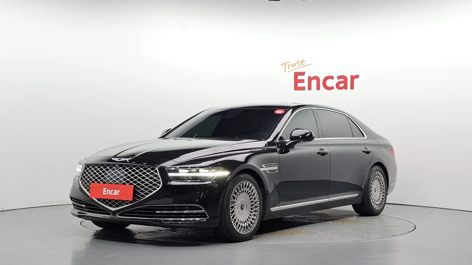 2019 Genesis G90