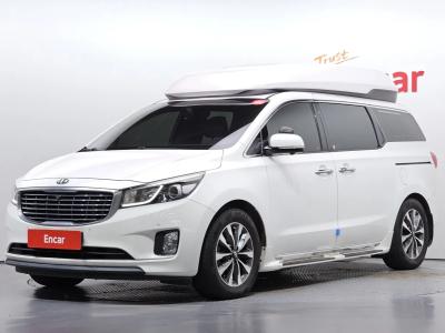 2016 Kia Carnival