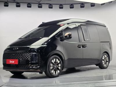 2023 Hyundai Staria