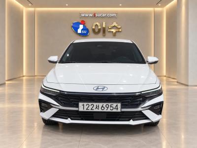 2024 Hyundai Elantra