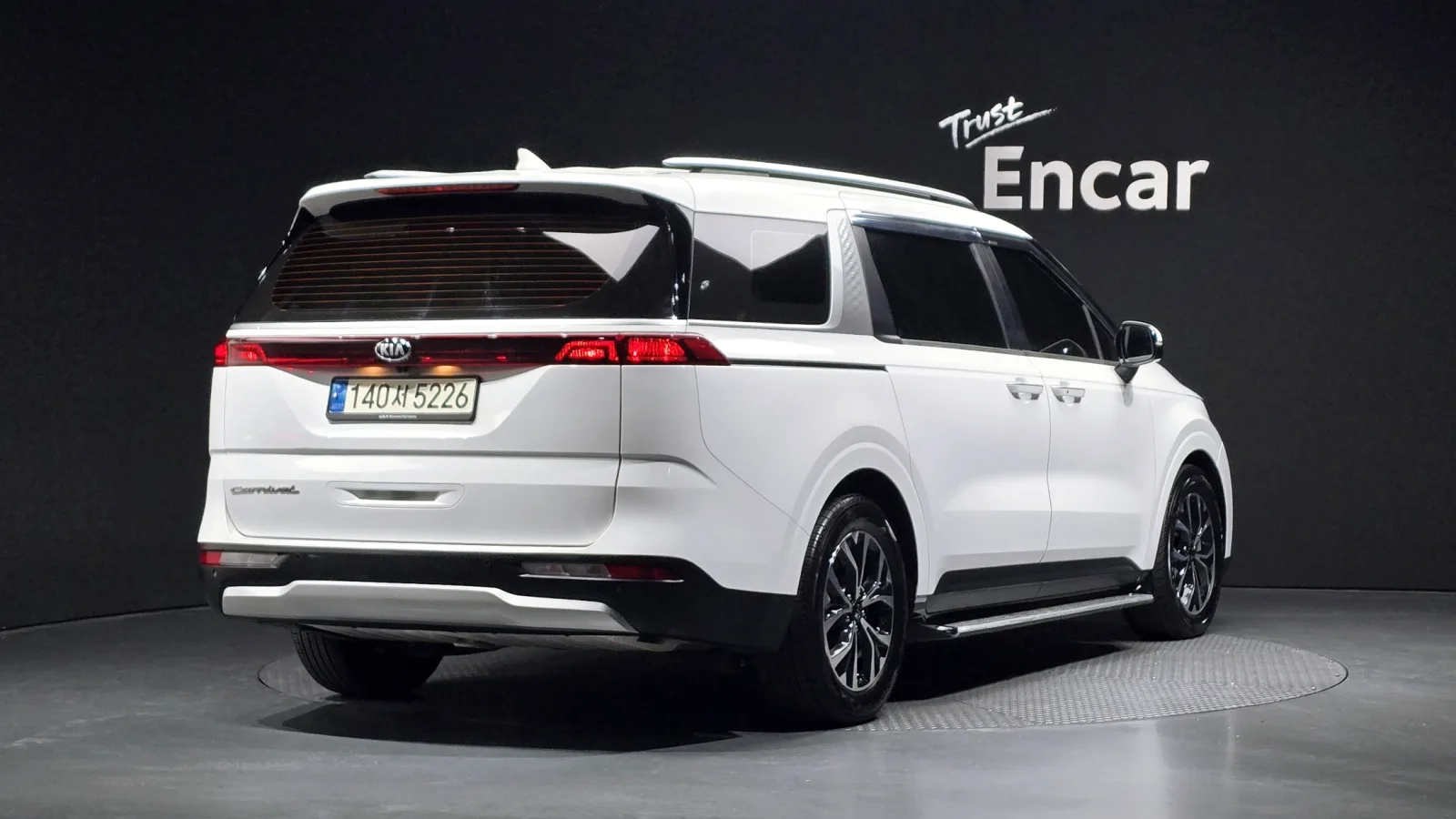 2021 Kia Carnival