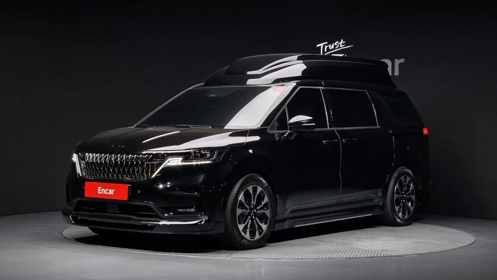 2023 Kia Carnival