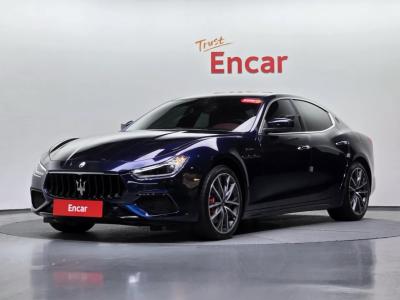 2022 Maserati Ghibli