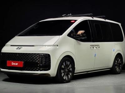 2022 Hyundai Staria