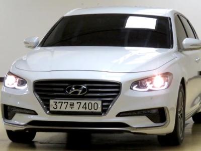2019 Hyundai Grandeur