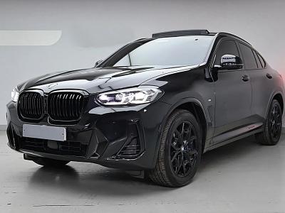 2023 BMW X4