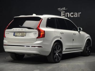 2023 Volvo XC90